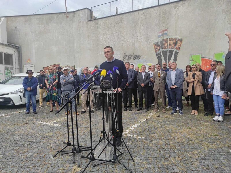 Ivan Penava Najavio Kako će Se Kandidirati Za Predsjednika Domovinskog ...